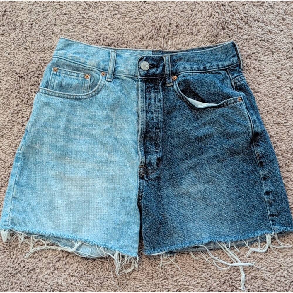 PacSun 90's Girlfriend High-Rise Two-Tone Cut Off Denim Shorts Blue Women's 26